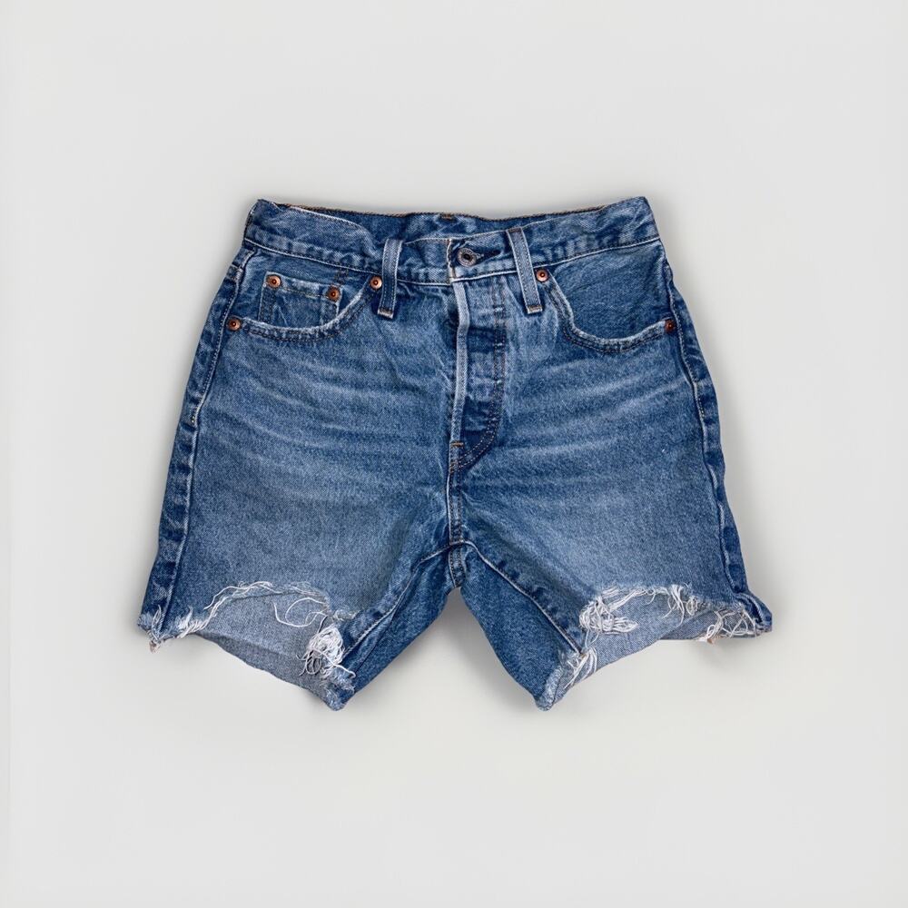 Y2K Vintage Daisy-Duke’s Western Distressed Cutoff Levi’s 501 Denim Shorts 25
